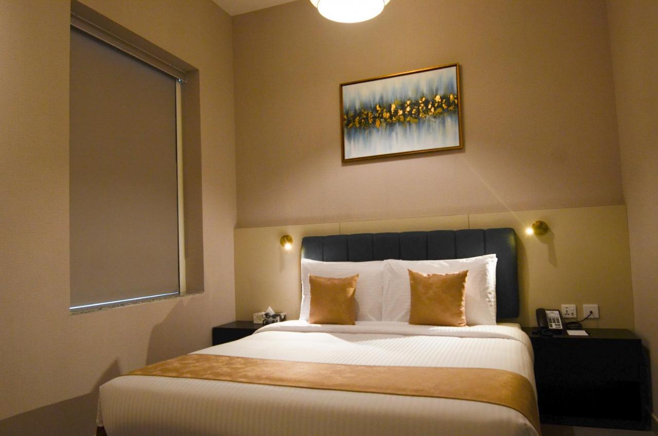 Best Western Plus Dubai Academic City Exterior foto